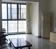 【房产网】盛世华都2室2厅1卫1300元/月86m²出租